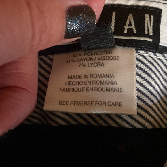 Thailan Trousers - Picture 3 of 4